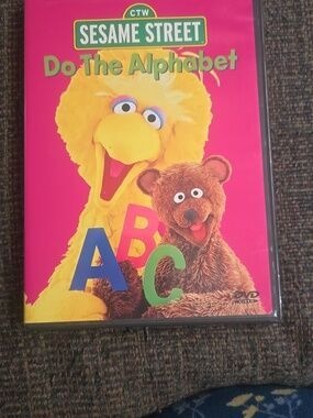 Sesame Street: Do The Alphabet